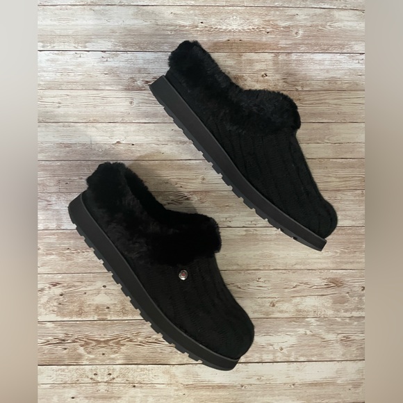 NWOT Skechers Women's Ice Angel Slipper Shoes Black 9 - Picture 11 of 16